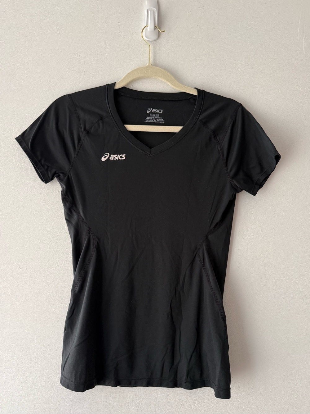 Asics Black Short-Sleeve V-Neck Athletic Tee